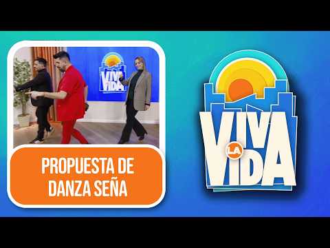 Chile's first professional deaf dancer presents his innovative sign dance proposal