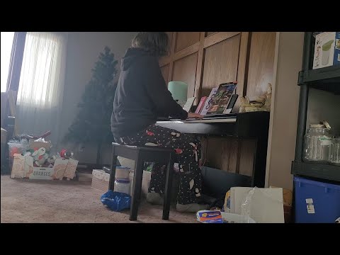 "Mr. Dumb" AKA: Charile PLAYS on a Piano?!