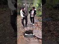 Ultimul băiat i-a surprins pe toți