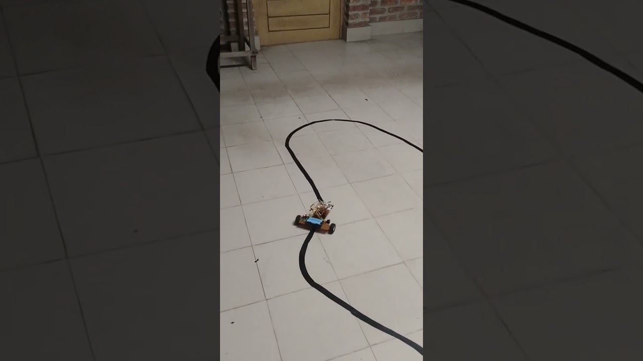 Working Line Following Robot Using ESP32 Devkit