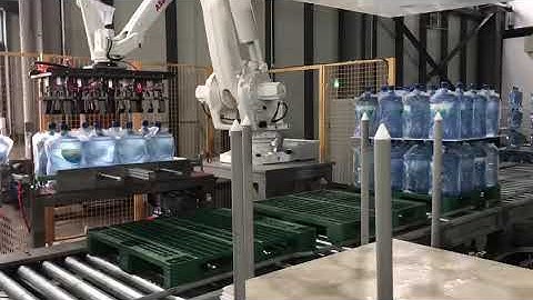 Full automatic 5 gallon water bottle palletizer ABB robot palletizer