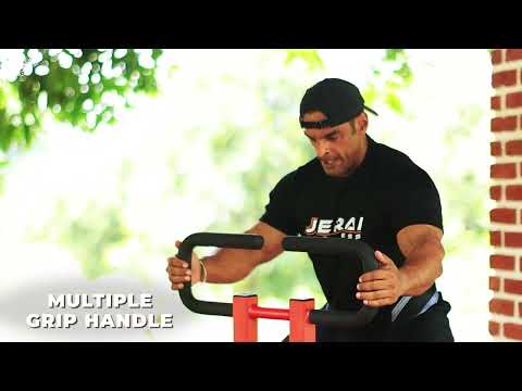 Challenge Your Quads Like Never Before with the BELTSQUAT by @jeraifitnessindia