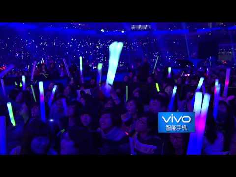 江苏卫视2012跨年演唱会-小沈阳-《人在江湖飘》、《我的好兄弟》-HD