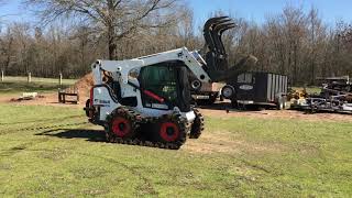 2014 Bobcat 770 by M Sims 22 views 4 years ago 1 minute, 41 seconds