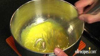 How to Make Hollandaise
