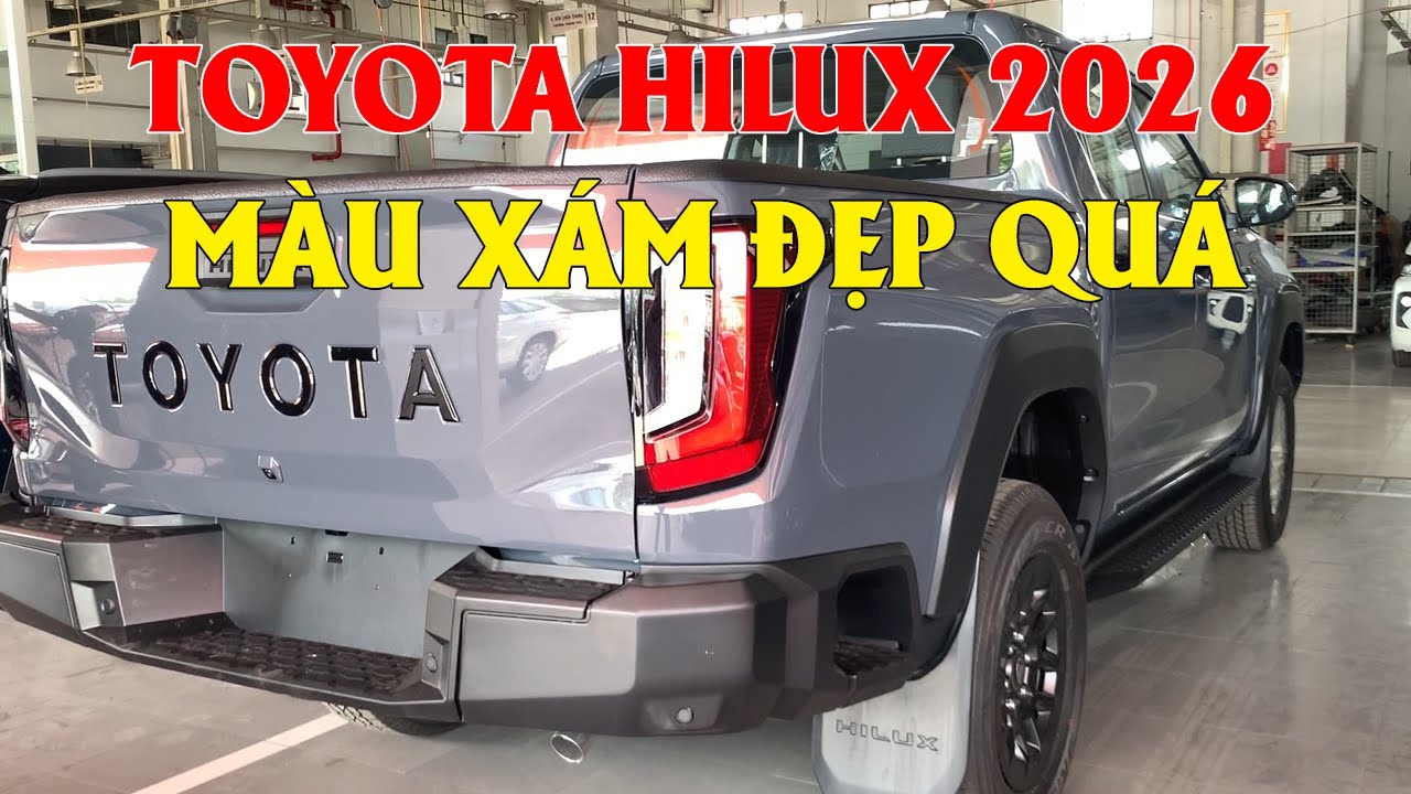 TOYOTA HILUX MÀU XÁM - XEM THỰC TẾ BẢN SỐ SÀN
