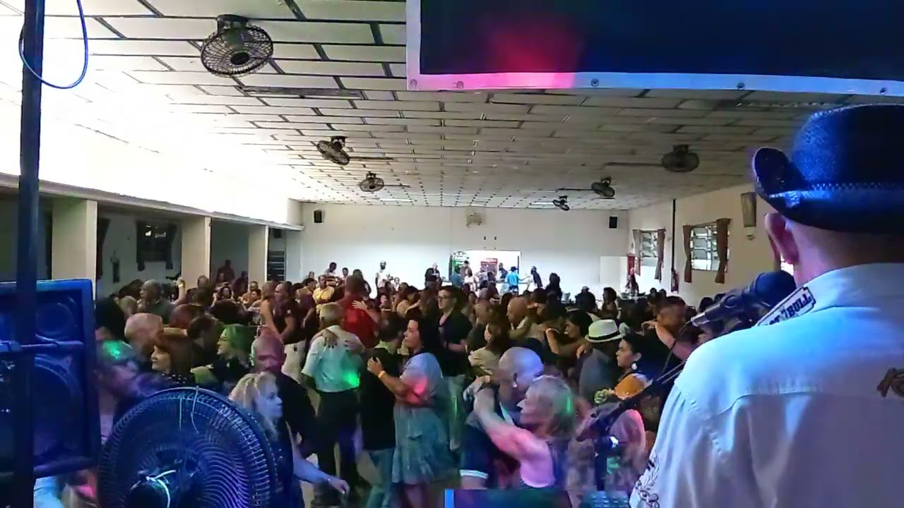 Baile no Rotary clube de Taguatinga DF. Janio Silva ao vivo. 31/01/2026