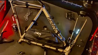 Travel with your Bicycle – Bikebox from Alan!