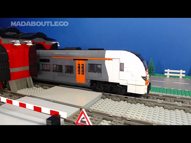 RRX - Rhein-Ruhr-Express Train Stop Motion class=