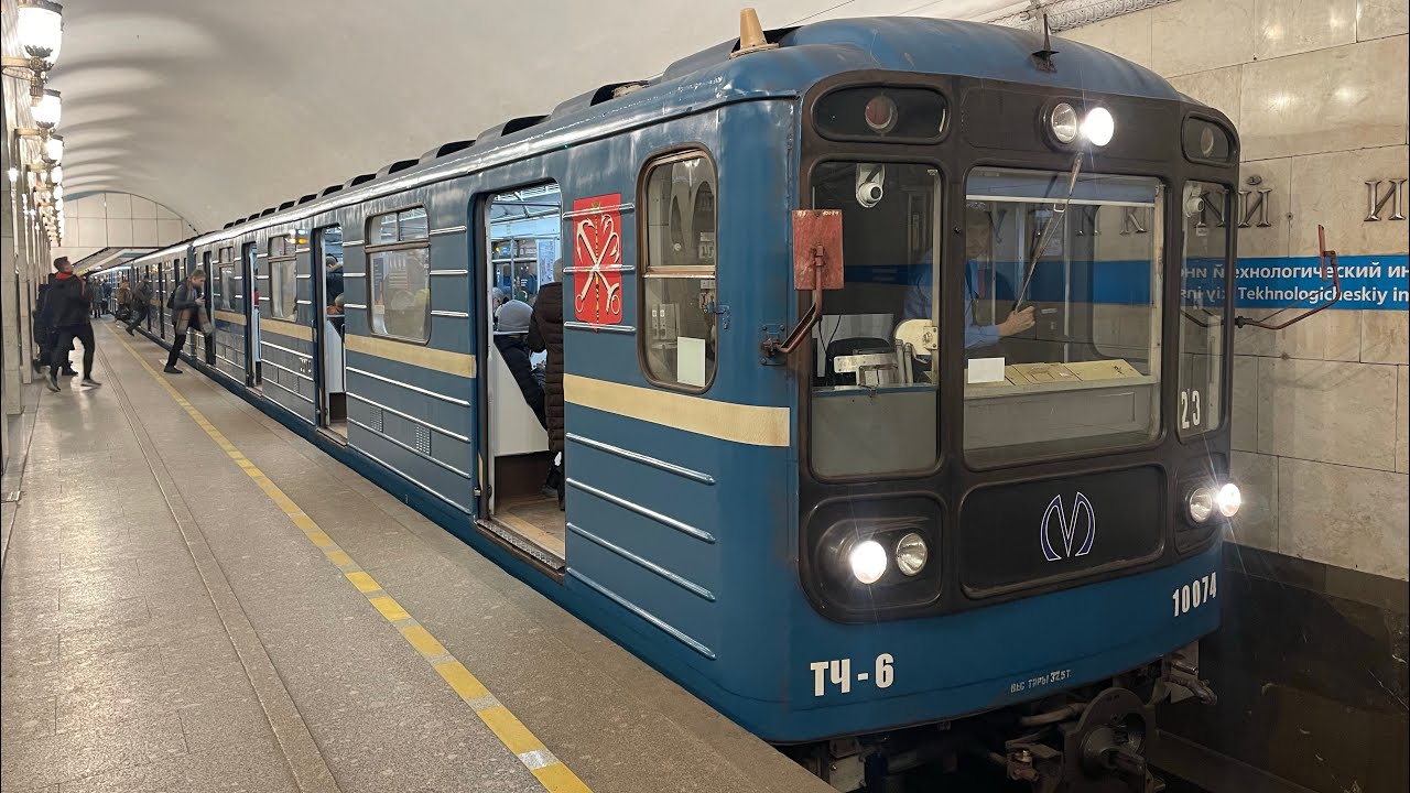 Все линии Петербургского метрополитена в 1 видео!(Сборник видео)