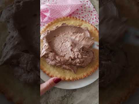 CROSTATA ALLA CREMA DI NOCCIOLE E WAFER #shorts