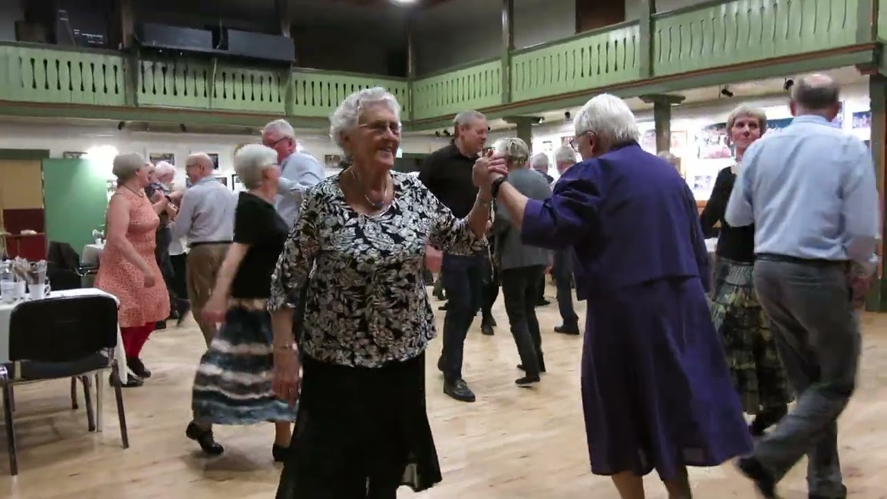 Becketts Reel ( Åh Susanne) / Fensmark Folkedanserforening