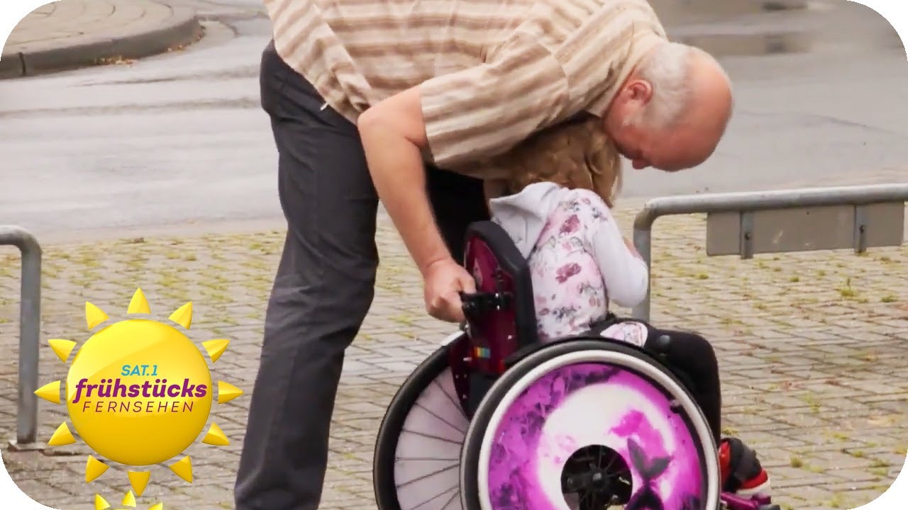 Familie mit drei Kindern im Rollstuhl sucht eine barrierefreie Wohnung