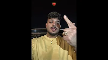 لسه بحبك لسه بغلط وانطق اسمك 