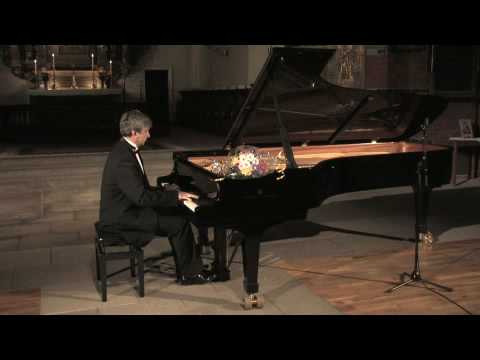 Sergei Rachmaninov: Lilacs, Op. 21/5