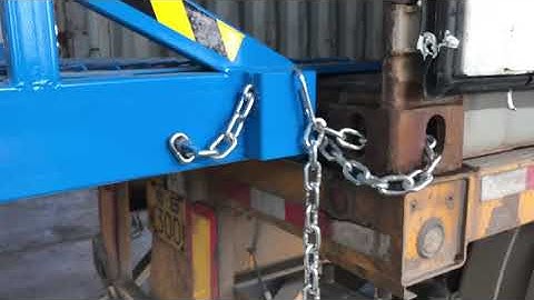 ZTG mobile loading ramp for container