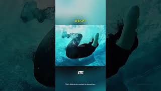 Yeni Parfüm Faciası Küçük Kız Arı Sürüsünün Hedefi Oldu