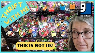 This is NOT OK Goodwill!  Thrift With Me - Las Vegas Thrifting with the Niche Lady