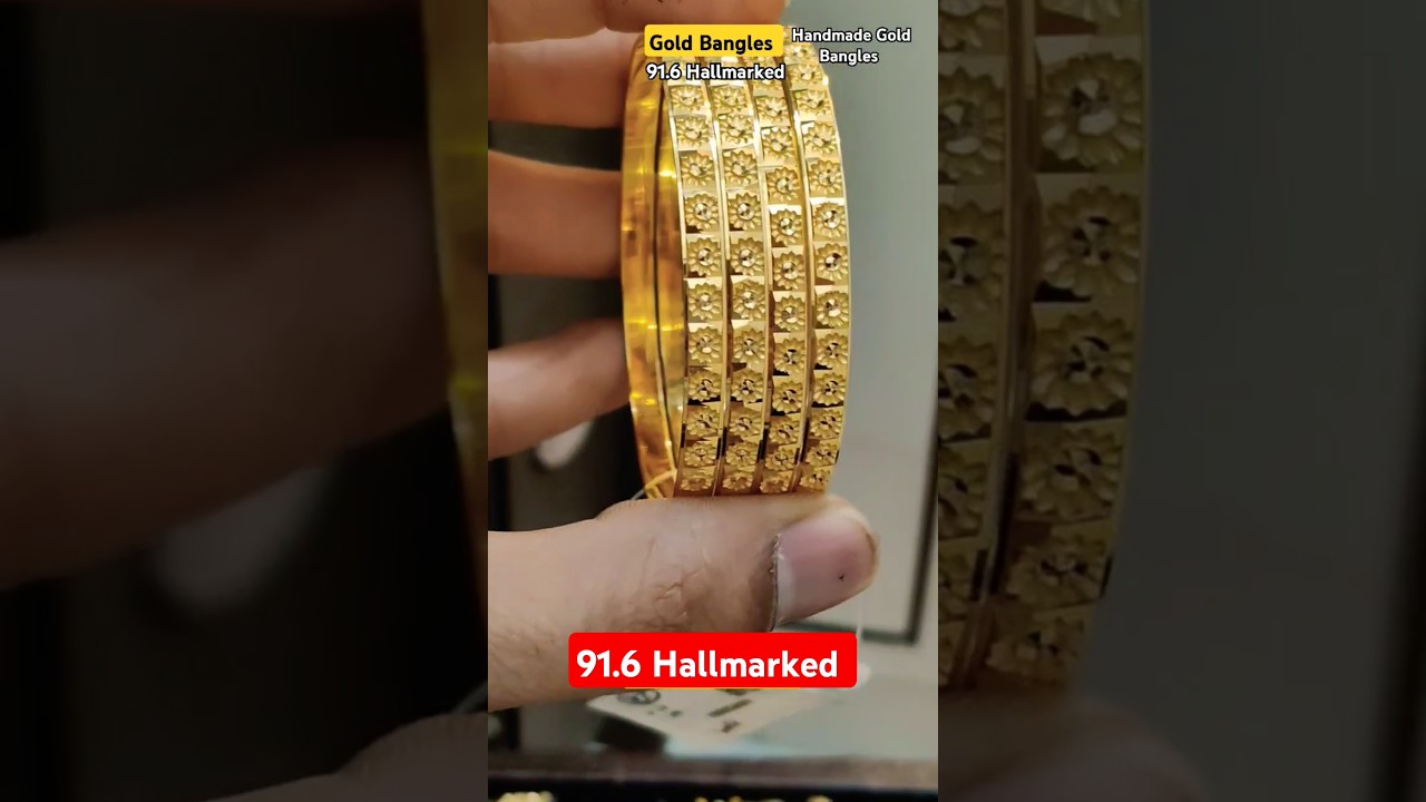 Daily wear gold bangles designs 22karat hallmarked. Solid gold bangles designs