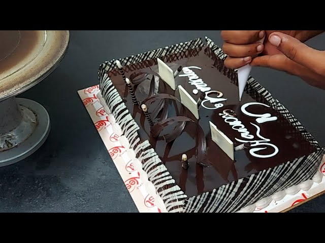 Vanilla Cake Square Shape with Rose Design - Deepak Sweets & Bakery