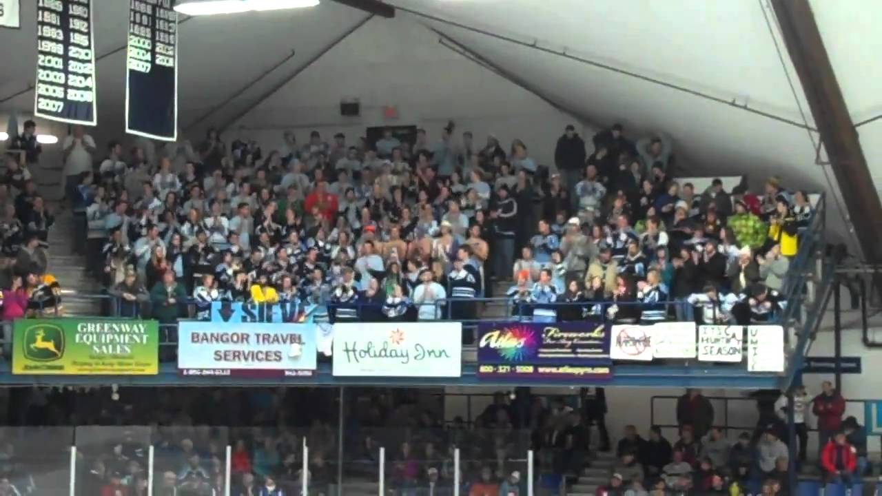 UMaine hockey drops one and draws one in home opener against Sacred Heart –  The Maine Campus