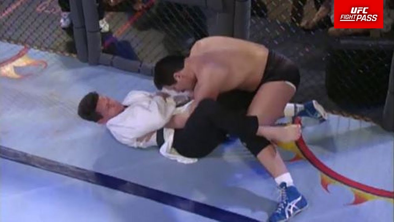 UFC 5: Dan Severn vs Oleg Taktarov | April 7, 1995
