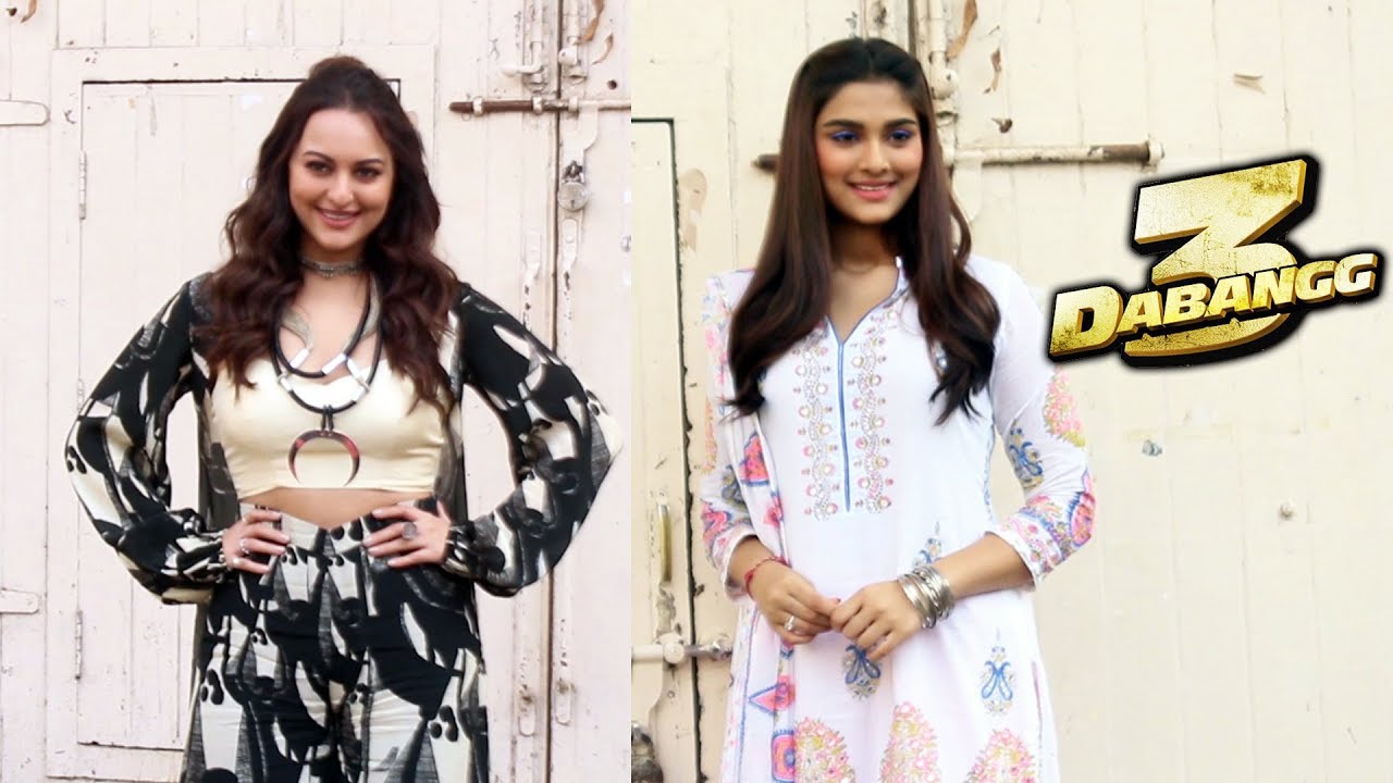 Sonakshi Sinha And Saiee Manjrekar Spotted Promoting Theri Film Dabangg 3 At Mehboob Studio Sonakshi Sinha And Saiee Manjrekar Spotted Promoting Theri Film Dabangg 3 At Mehboob Studio