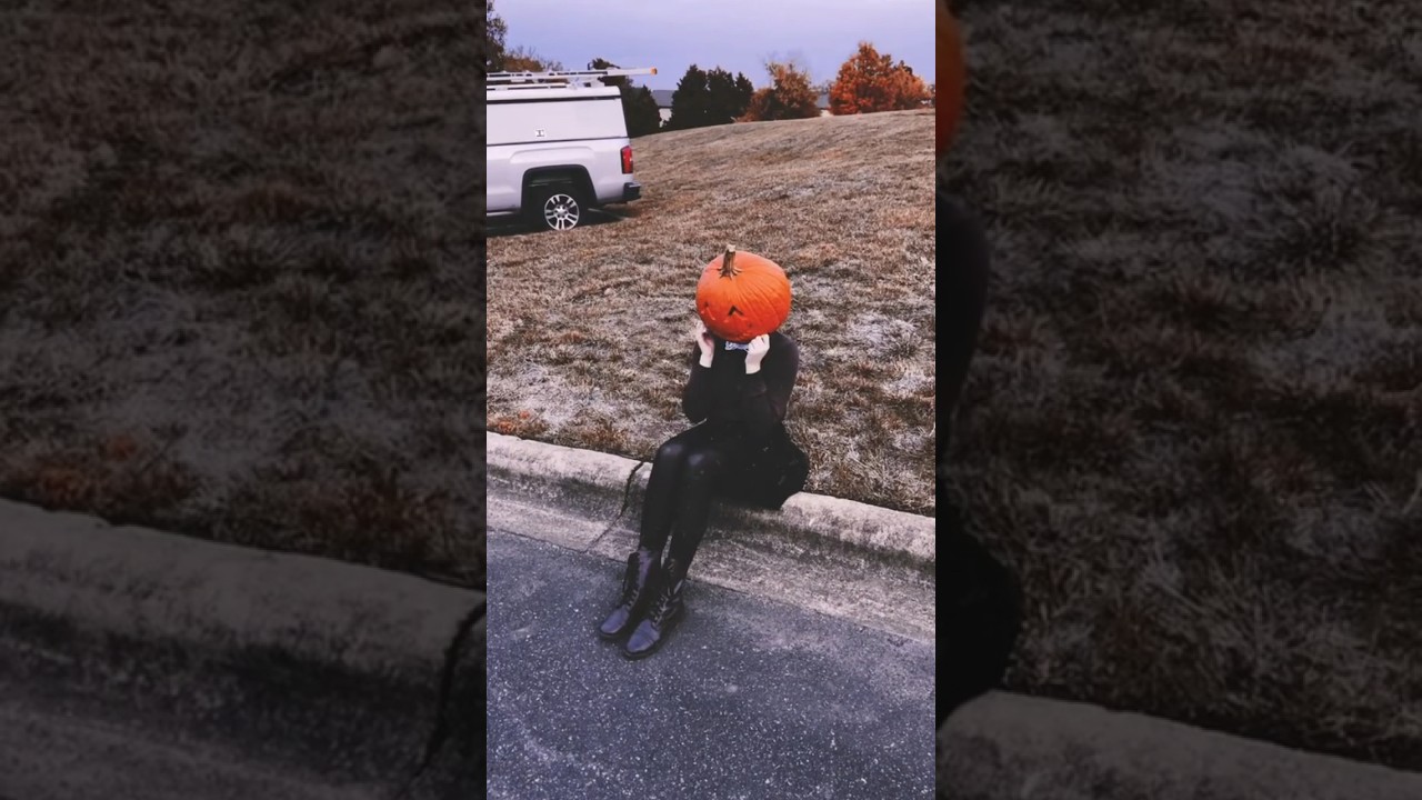 Craziness 🎃….. What would you do if you saw this? #fall #halloween #autumn #pumpkin