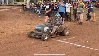 NQ 300 hitting the track at Fraser coast lawn mower racing club put down quick laps, high speeds