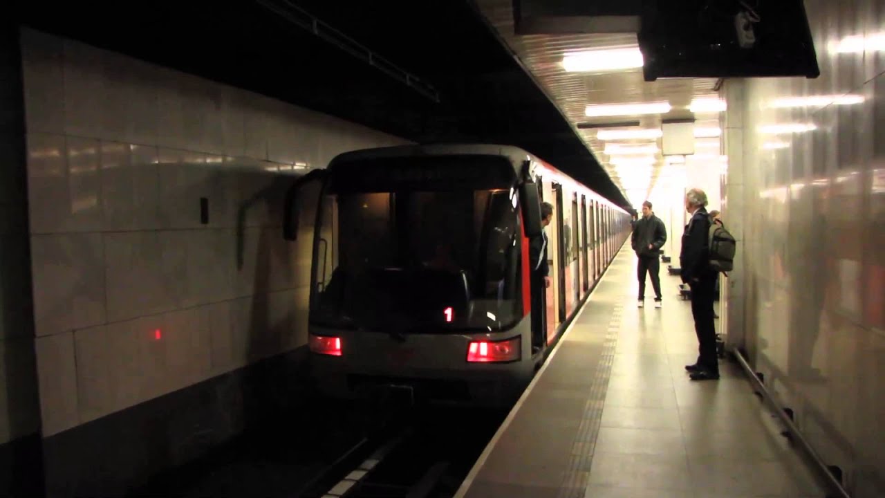 Kačerov: výluka metra směr Háje 1.11.2013
