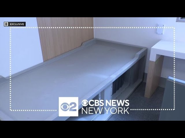 Cbs New York Gets Exclusive Look At Rikers Island Inmate Care Center At Bellevue Hospital