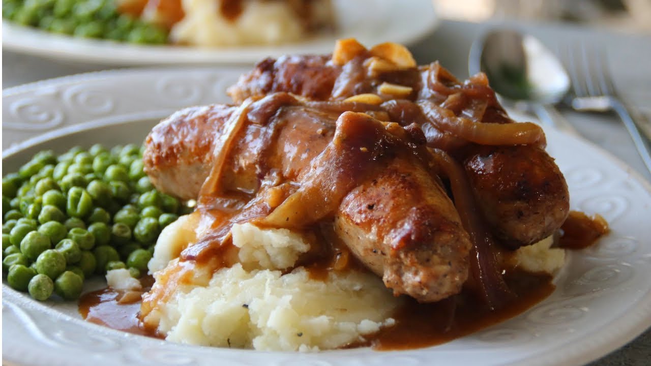 Bangers and Mash - A Classic British Recipe in 30 Minutes