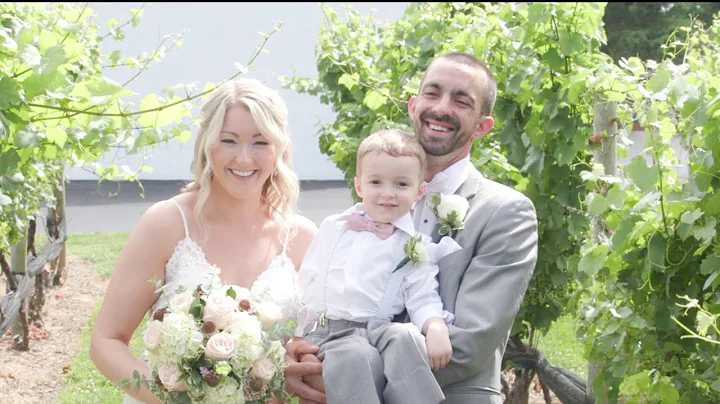 Samantha and Justin's wedding at Tomasello Winery