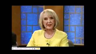 Jan Brewer Has A 16 Second Brain Fart Live On Gubernatorial Debate