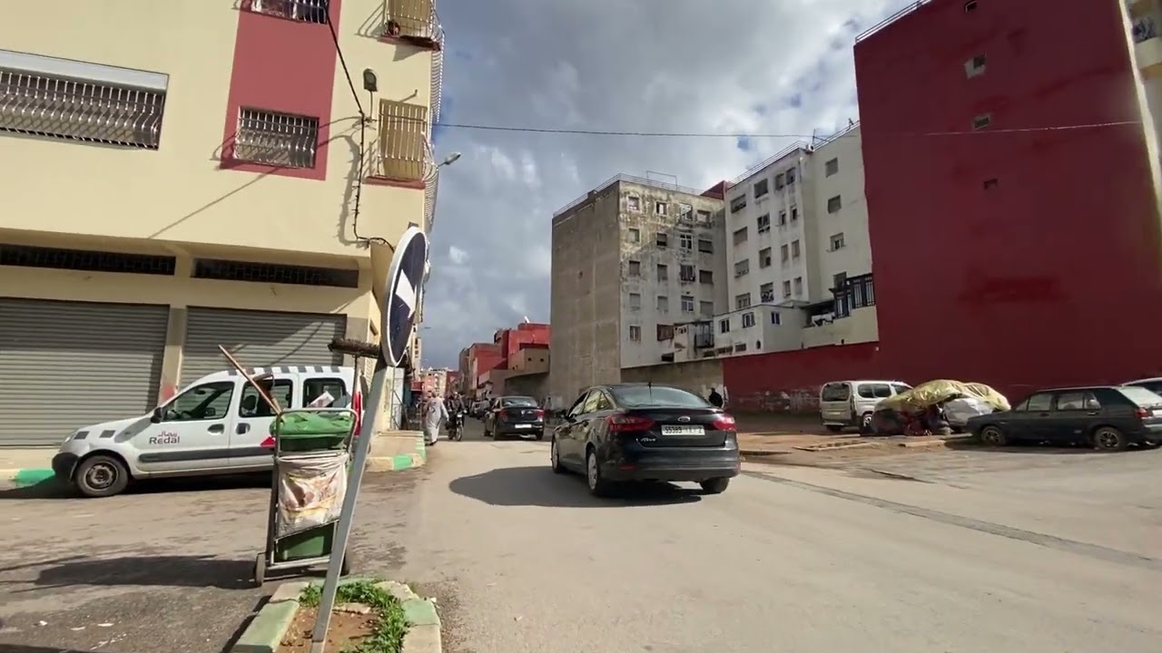 حالة الطقس اليوم اجواء متقلبة مرة صطوع الشمس و مرة غيوم و نزول الامطار 