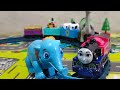 Merakit Mainan Thomas &amp; Friends Ashima dan Kereta Gajah