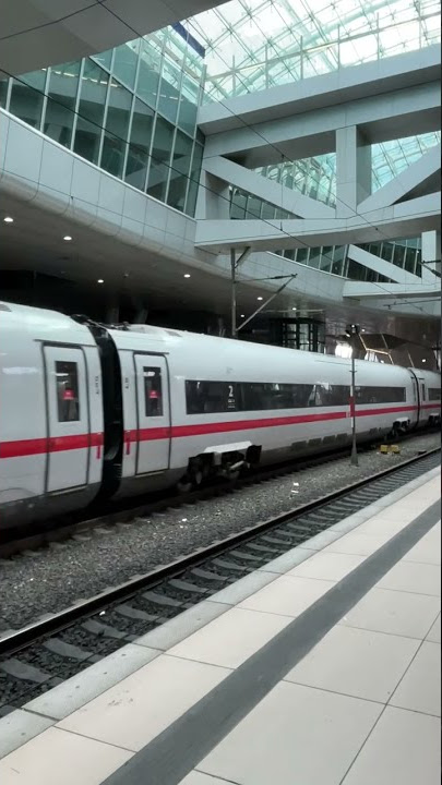 ICE 4 - Frankfurt Flughafen Fernbahnhof