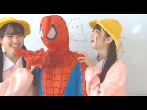 幼稚園児が2人 (一ノ瀬美空, 小川彩)