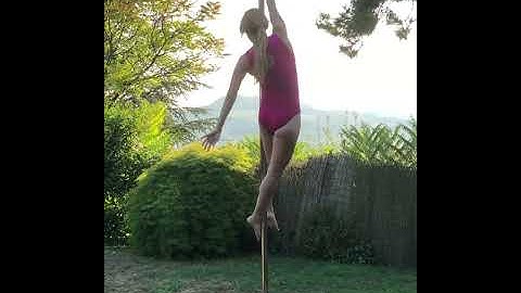"Libellula" or "Firefly" pole dance tutorial