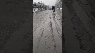 A perfect snowy day in Kabul, Afghanistan یک روزی برفی عالی در کابل افغانستان.