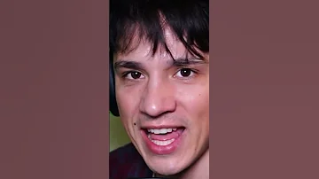 где живет АНАНАС!?