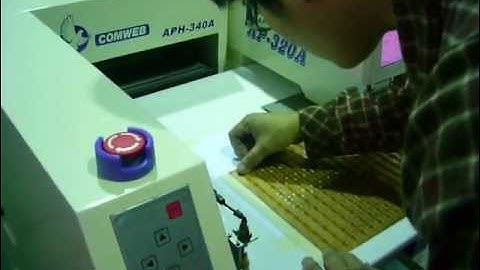 AUTO FPC GUIDE HOLE PUNCHING MACHINE APH-340A