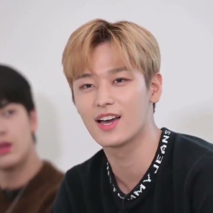 the boyz juyeon singing summer time by the boyz