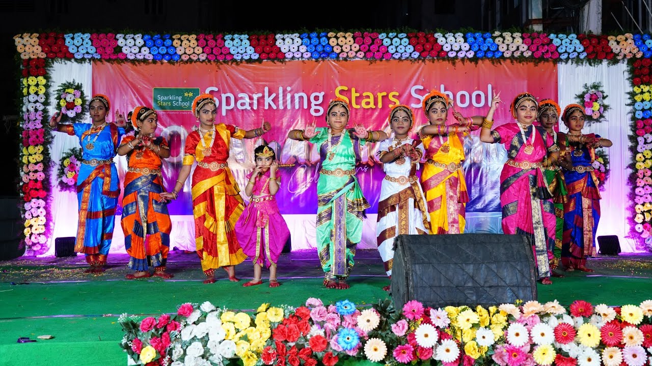 Garuda Gamana classical performance.||10th Annual Day Celebrations.||Sparkling Stars School,Guntur.