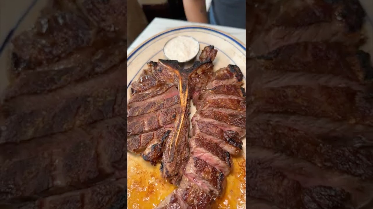 Going ALL OUT with STEAK & SEAFOOD at Lundy Bro’s Brooklyn in Red Hook NYC! 🥩🍤🦞🍦🤤 #DEVOURPOWER