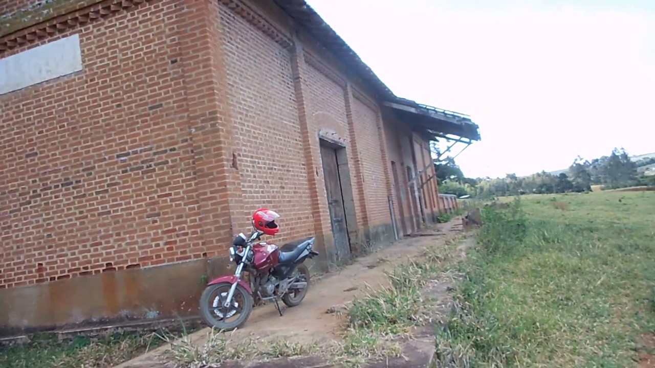 cachoeiras do bom jesus casarão abandonado em monte santo de minas