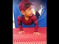 El Hombre Araña / Spider-Man de paseo por el parque, video para niños