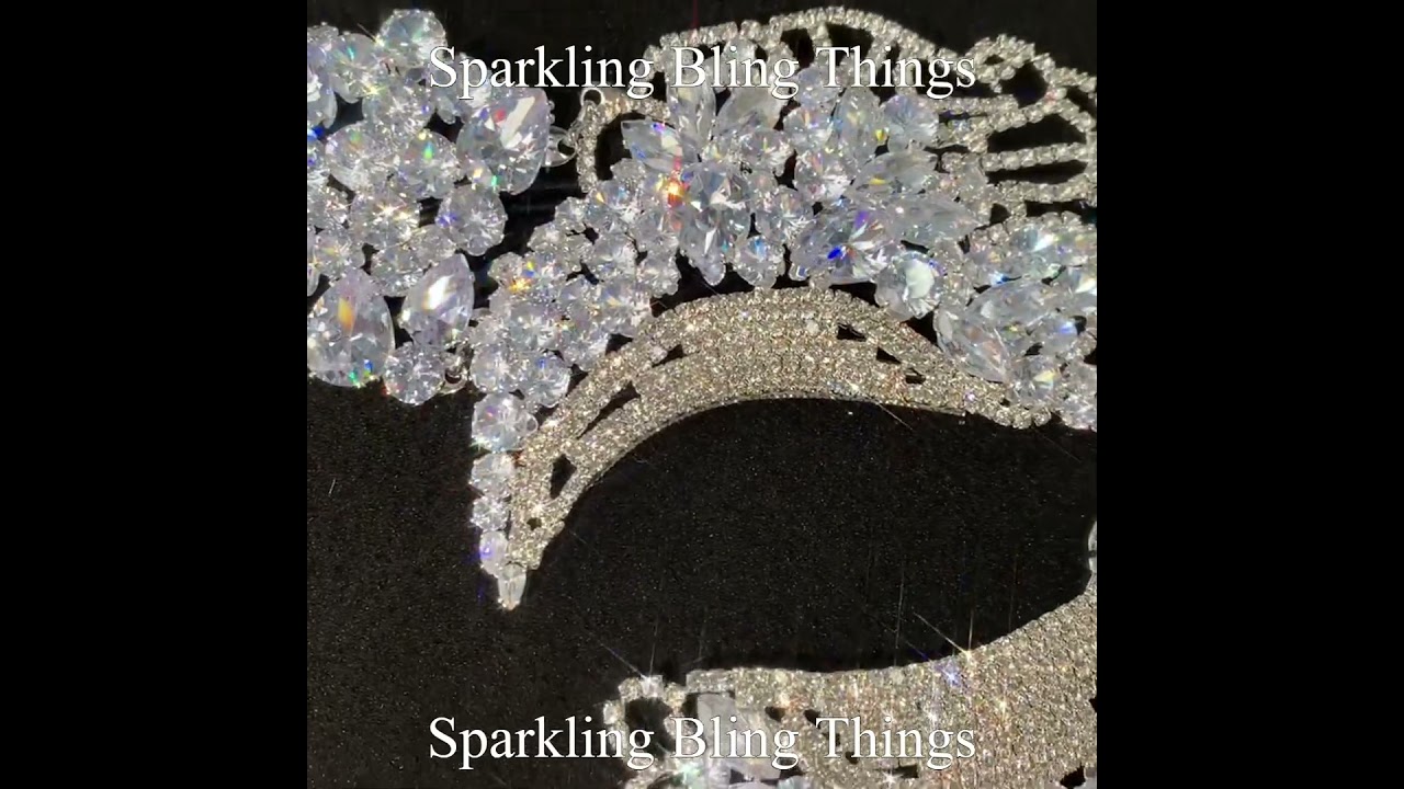 Sparkling Bling Things: Crystal Rhinestone Mask 