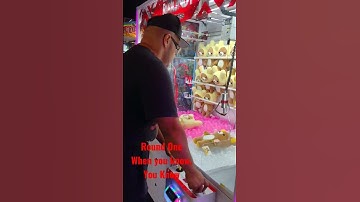 Best technique to win on the Claw Machine.Tap to drop and tap to lock before claw hits the bottom