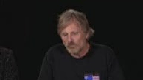 Viggo Mortensen explains how he researched his UK accent for 